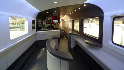 e300 cafe-bar car