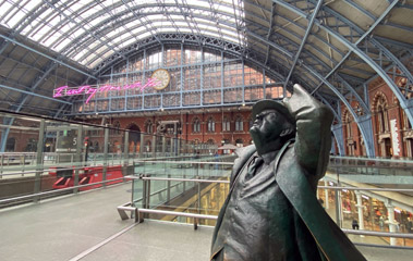 London St Pancras station, upper level