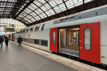 Antwerp to Bruges train on platform 4 at Antwerp Central.