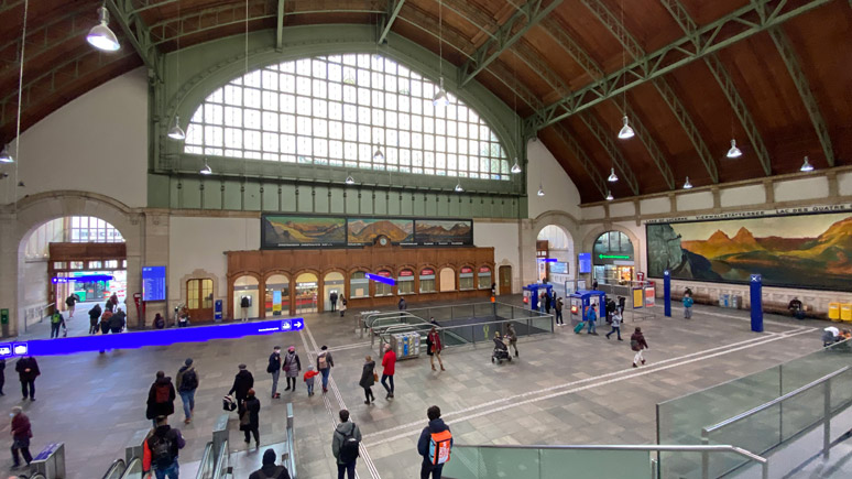 Basel SBB main hall