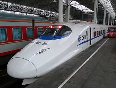 Sleeper train D313 arrived at Shanghai main station