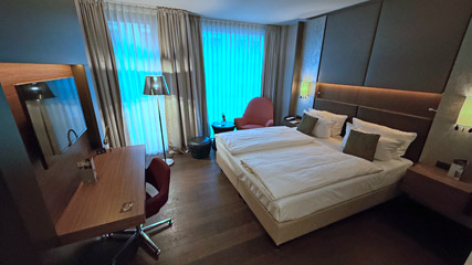 Room at the Steigenberger Hotel at Berlin Hbf