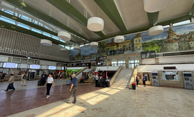 Brasov station interior