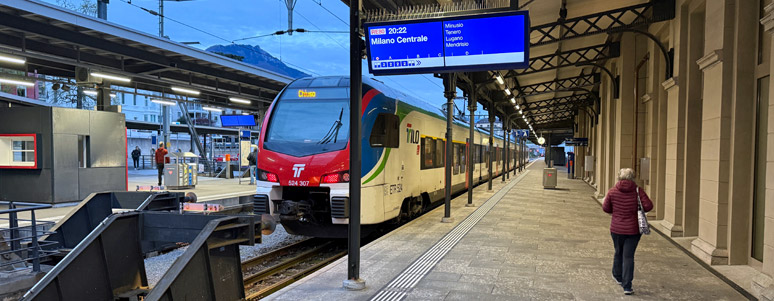 Locarno to Milan Tilo train at Locarno