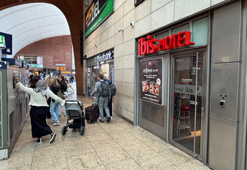 Ibis Hotel entrance inside Cologne Hbf