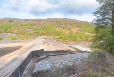 Dam, Loch Treig