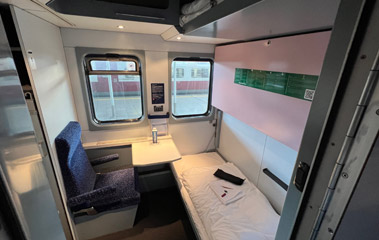 Sleeping-car set up as a single