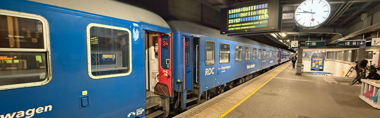 The Paris-Berlin European Sleeper calls at Brussels Midi