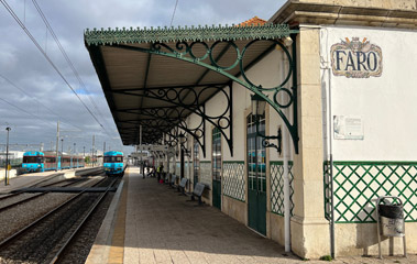 Faro station, main platform