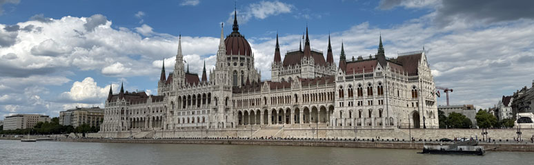 Hungarian parliment building