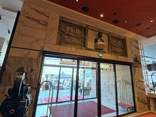 Stockholm Central SJ Lounge