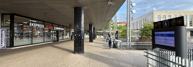 Tallinn station behind buffer stops
